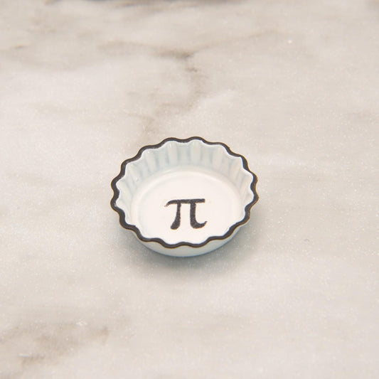 Miniature Pie Dish | 1:12 Scale | Dollhouse Kitchen Decor